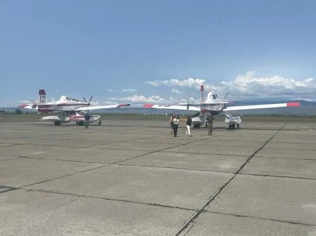 DauntlessAir's tweet photo. In May, we had the privilege of running drills with #Washington state firefighters to prepare for #WildfireSeason2023.
These drills focused on #RapidInitialAttack, a strategy that's helped WA keep 90% of wildfires under 10 acres in 6 of the past 7 years. https://t.co/PWQpmjnXRi https://t.co/sZaq3MSm0L