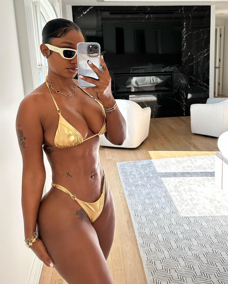 ChillFit on Twitter "Fit Bernice Burgos IG realberniceburgos"