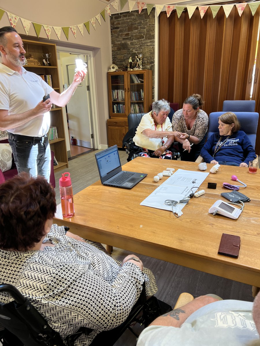 poblgroup's tweet image. #TAPPI Project Update: Sensors NOT cameras!

The individuals we support at Llys Y Werin, in Gorseinon, have been introduced to Cascade 3d – an innovative #TEC solution, which could add an extra layer of safety to their lives.

poblgroup.co.uk/about-us/pobl-… @DunhillMedical