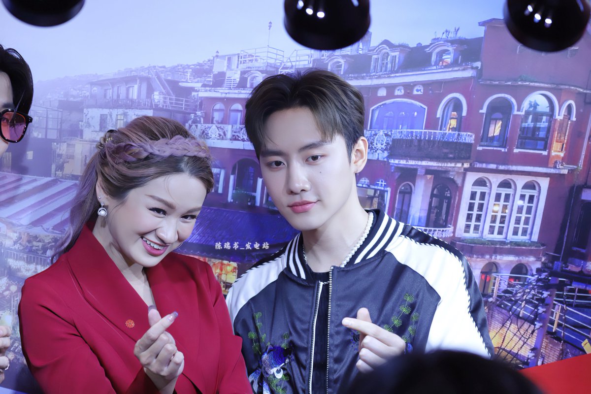 MarksiwatActiv1's tweet photo. 2023.06.23

Picture update 

#TaiwanExcellence 
#TaiwanExcellenceXBonzMark
#MSIWAT https://t.co/RG5SYwqTNU