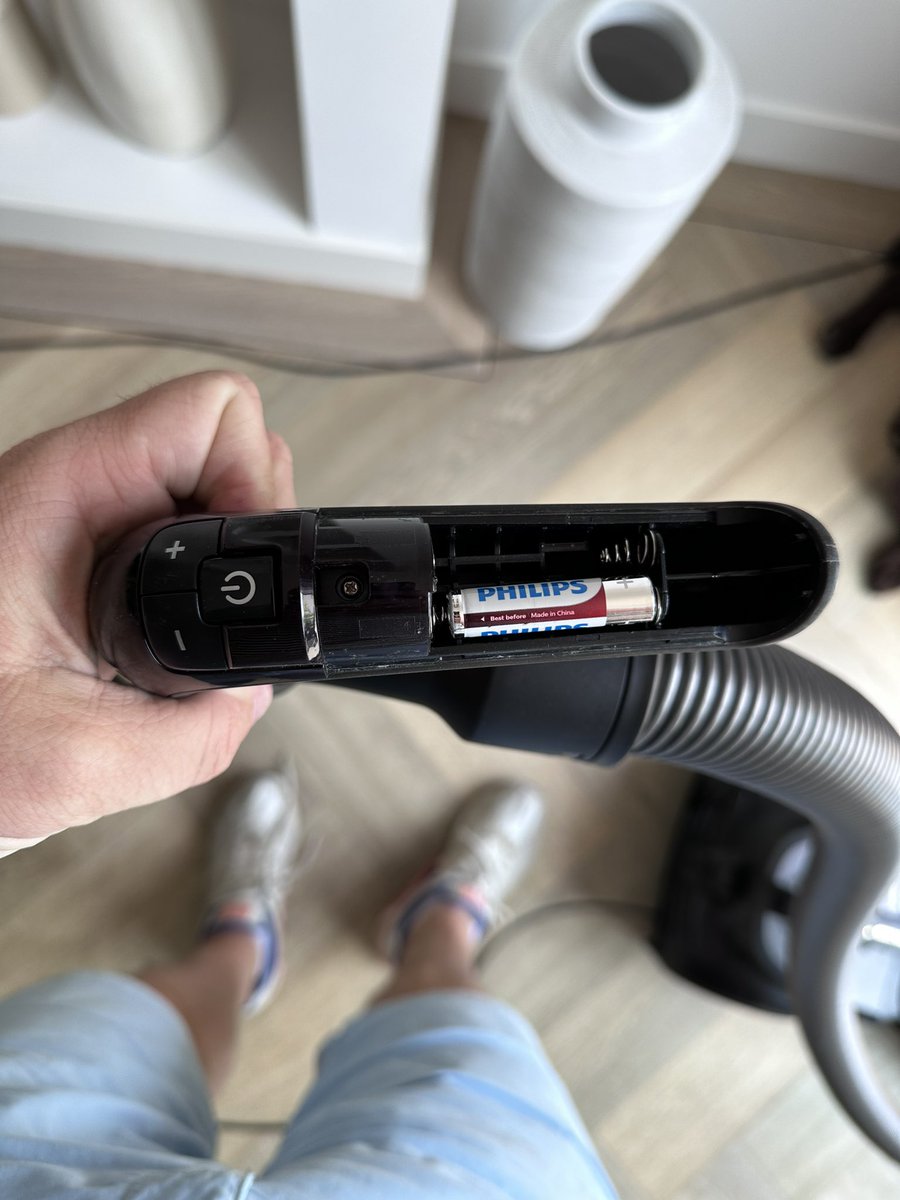 Sander de Vries tweet media