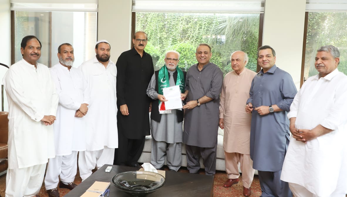 ippofficial1's tweet photo. استحکام پاکستان پارٹی کے صدر عبدالعلیم خان  نے سنئیر سیاستدان محمود مولوی کو آئی پی پی سندھ کا صدر مقرر کر دیا https://t.co/TsArLVIJz5