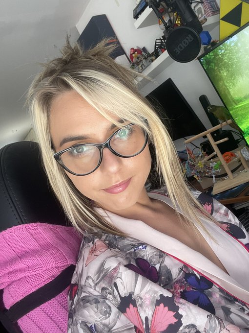 Just finished working with @paulraymondmag so some new naughty sets of me to come soon! https://t.co<a class="tags" target="_blank" title="On Twitter" href="/?out=eyJ0eXAiOiJKV1QiLCJhbGciOiJIUzUxMiJ9.eyJpYXQiOjE3MjI1Njg1NzEsImlzcyI6InR3cG9ybnN0YXJzLmNvbSIsIm5iZiI6MTcyMjU2ODU3MSwiZXhwIjoxNzU0MTA0NTcxLCJyZWRpcmVjdF91cmwiOiJodHRwczovL3R3aXR0ZXIuY29tL3BhdWxyYXltb25kbWFnIn0.RwEwjSpiAYHQJ67troIyHvV16vrb2gKN-eDgl5lk2GoM3jAxBwdFOzH1UwPSqImPOW-tGVGu_4-FsZkhhtzYbQ">@paulraymondmag</a>