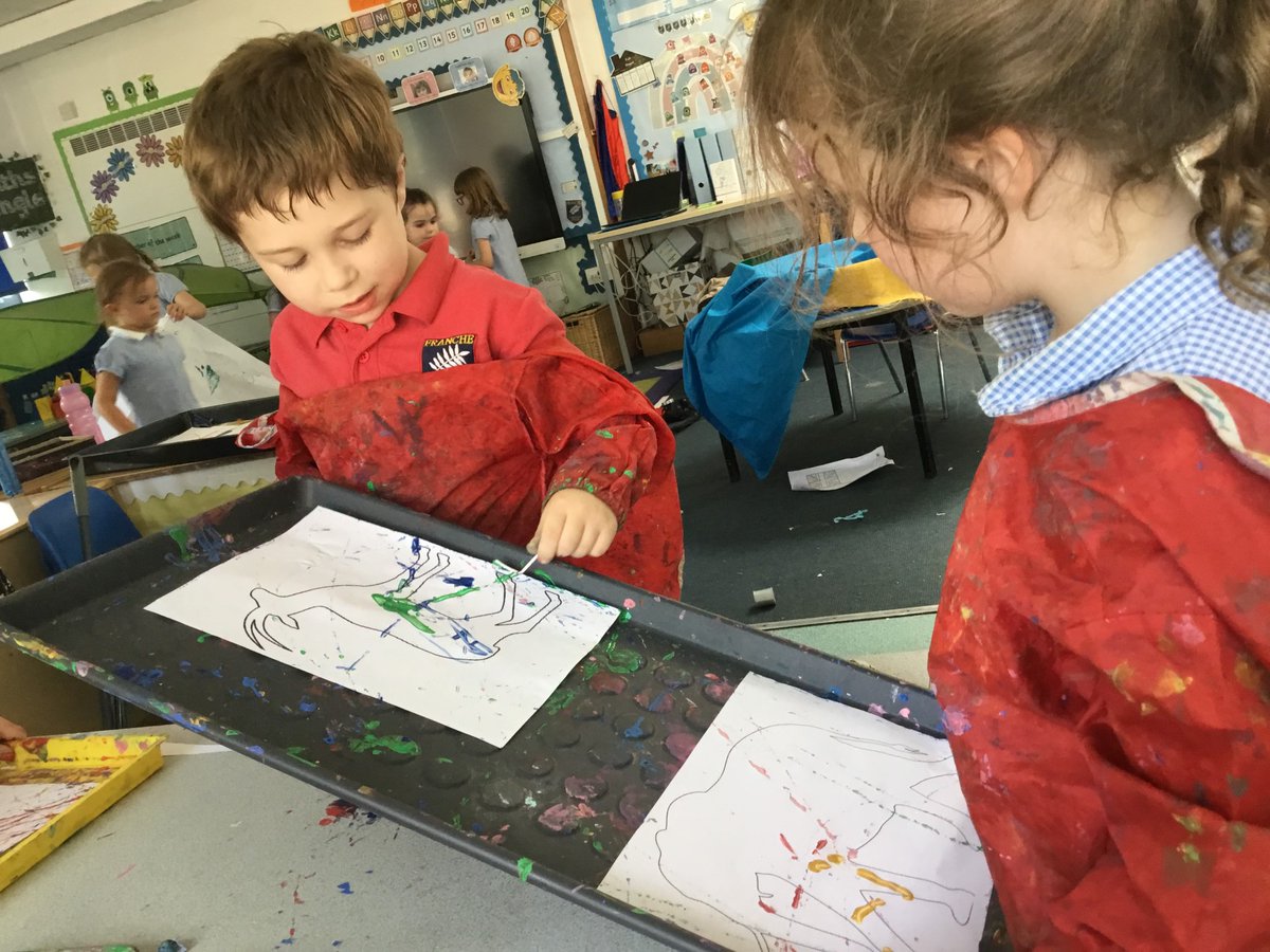 Reception have had a fantastic #AccessAllArts week exploring the artist Jackson Pollack, famous for making splashy, drippy and messy paintings!  Inspired by his work, children rolled marbles or dragged string across their chosen animal silhouettes to create their own unique art.