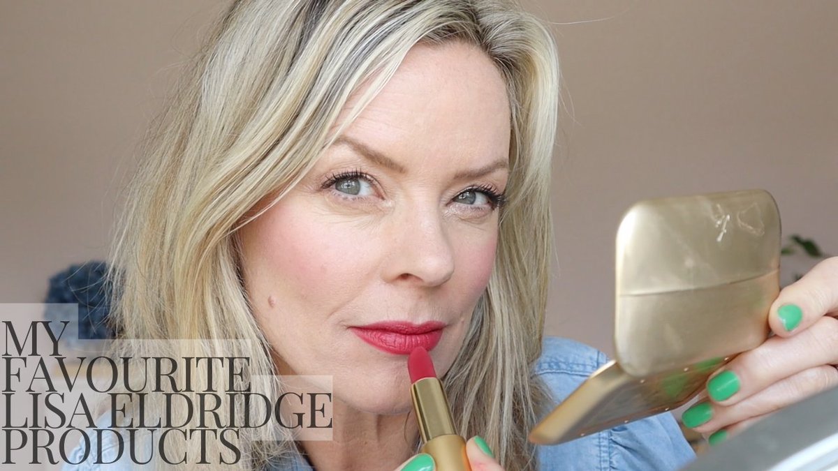 This week I've created a Lisa Eldridge makeup look using all my favourites from her range. And  I'm sharing her new Velvet lipstick colour which I adore  youtu.be/lYDTWeczU0Q