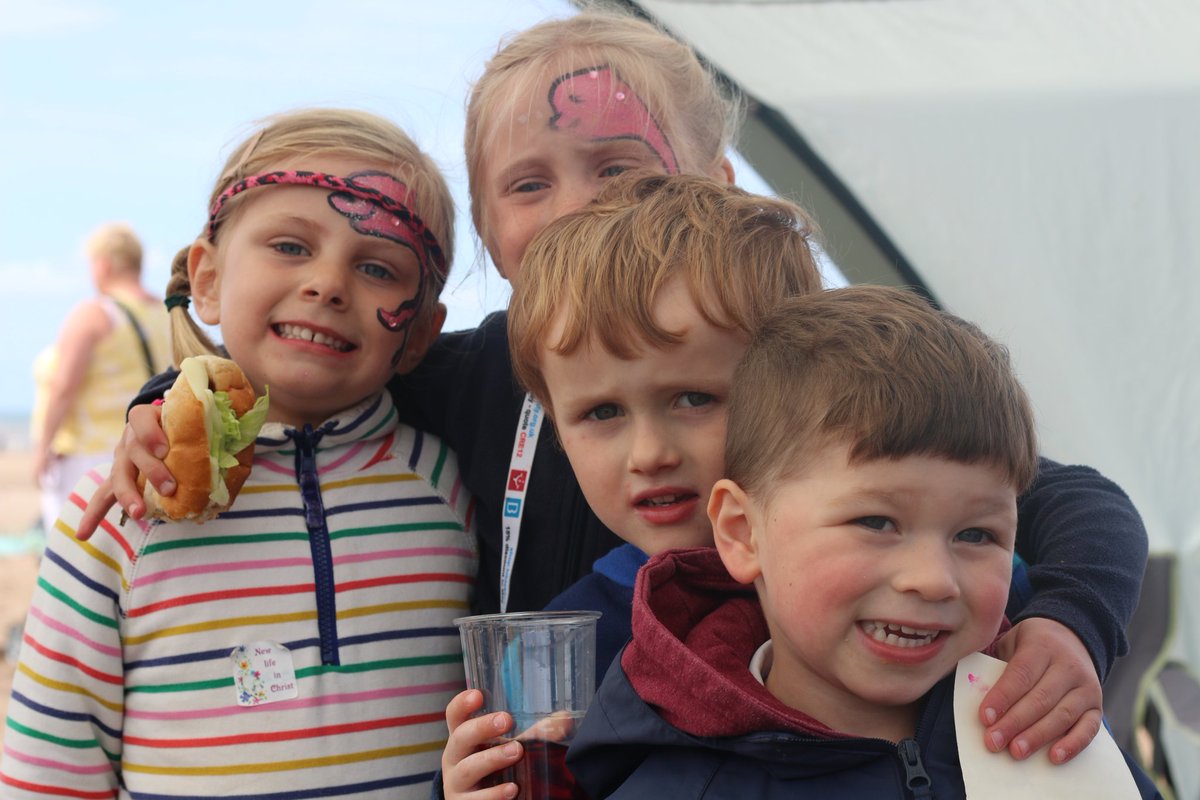 blackpooltab's tweet photo. 3 3  d a y s  t o  g o
.
.
.
.
#blackpool #ocean #sea #blackpoolbeach #beach #blackpoolstuff #loveblackpool #lancashire #freestufftodo #beachlife #blackpoolsummer #children #funthingstodo #blackpoollifeboat #blackpooltower https://t.co/0bKoRDqav1