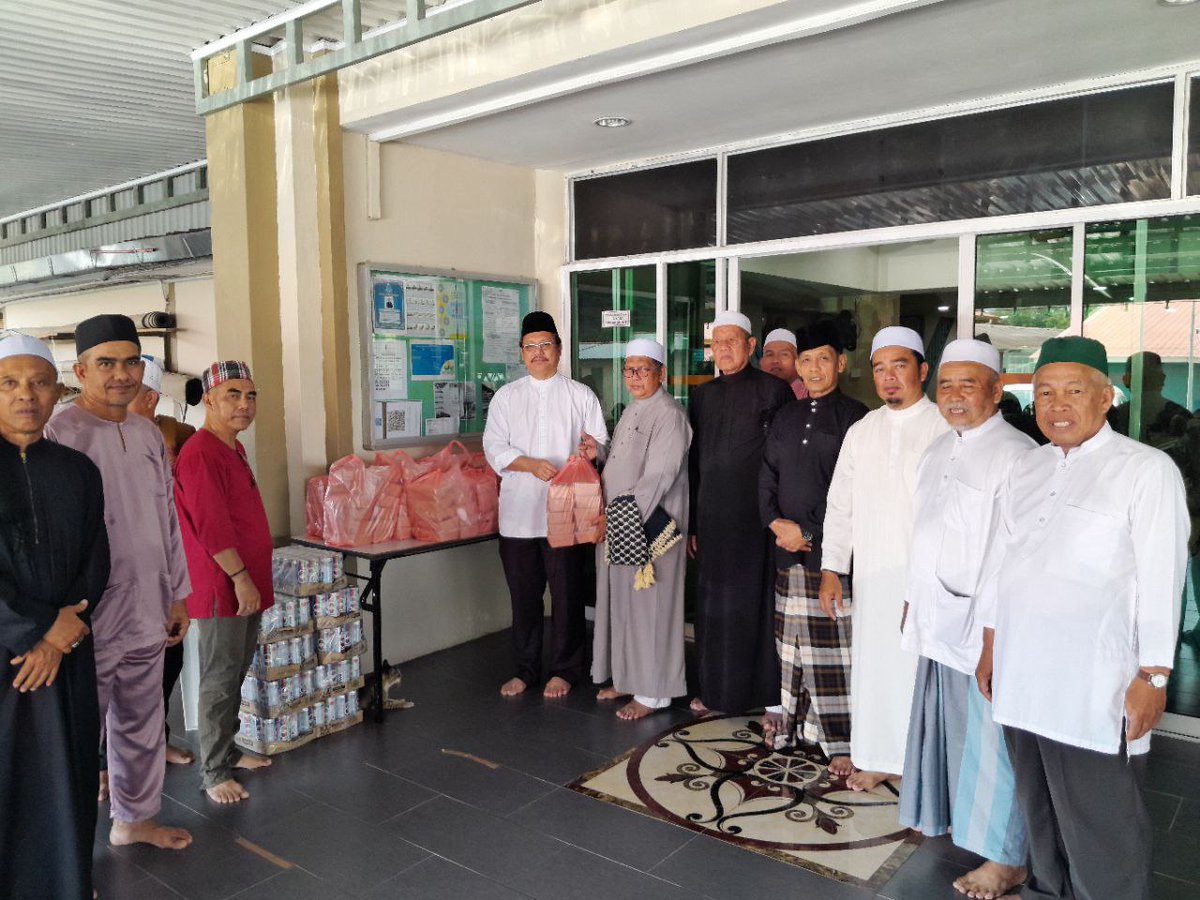 Masjid Darus Saadah, Kpg Tabuan Melayu.