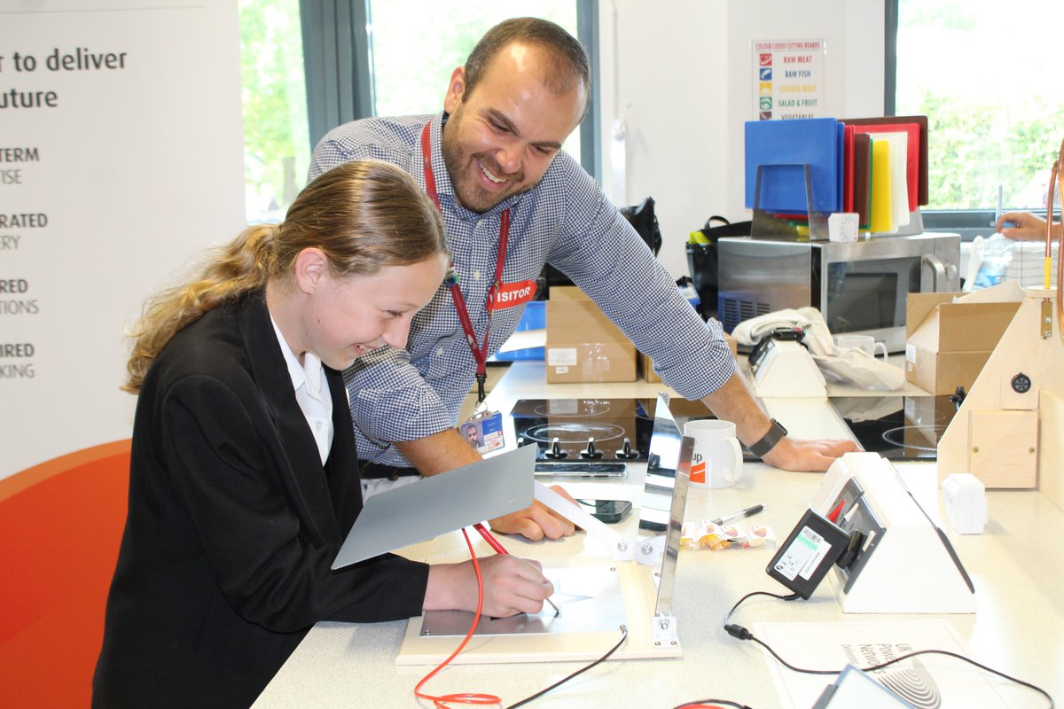 MillaisSchool's tweet photo. Year 8 have a fantastic STEM Fair at Millais this #WomenInEngineeringDay. Huge thanks to the amazing STEM professionals here to run engaging activities for students and represent their industries. So brilliant! Shout out to our Technologies team for organising😁👏 https://t.co/OFsgL1qTR1