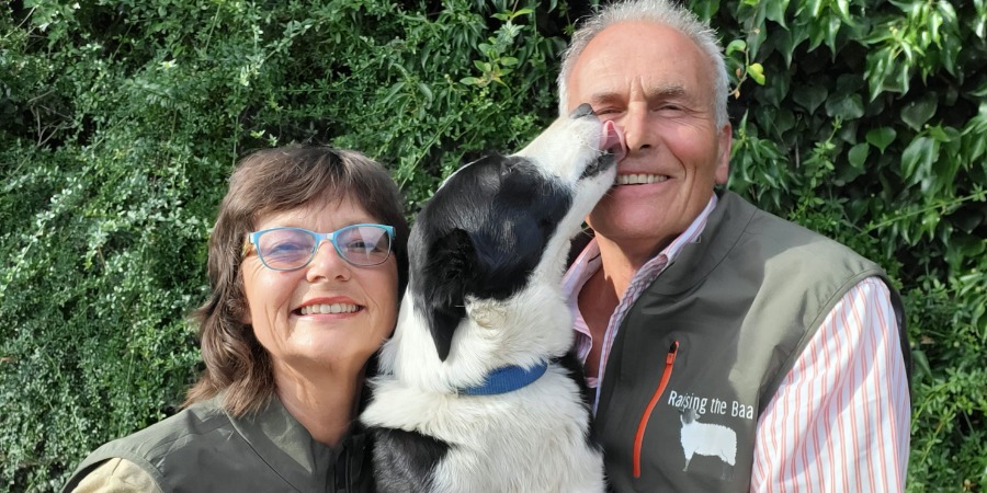 #bringyourdogtoworkday Or every day! A shepherd's work is so much harder without them 🐶 Led by ethical pet product company @DogsLoveHownd @BringDog2WorkUK has been raising funds for animal welfare charities since 2014. #funfriday #teammember #bordercollie #teamwork #topdog