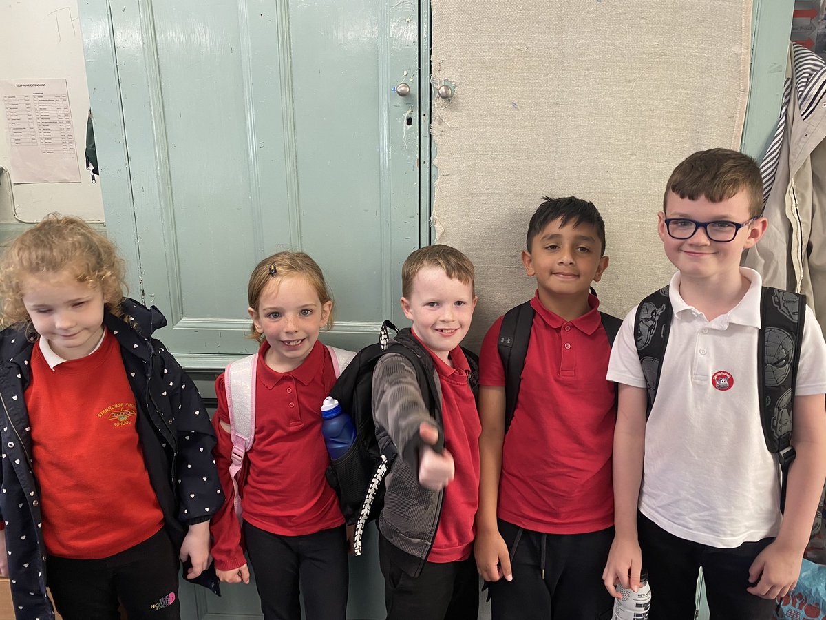 MissThompsonSPS's tweet photo. Well done to our ‘star of the day’ children this week!🤩 https://t.co/cVcIJutmqg