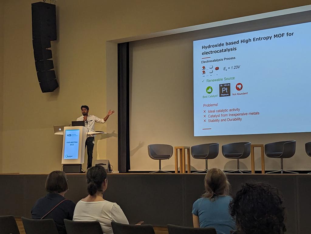 Christian Heinekamp (@cheinekamp) on Twitter photo Happy to follow my colleague Arkendu Roy <a href="/Roy_0017/">r</a> at the <a href="/HZB_BESSY/">BESSY@HZB</a> #usermeeting in the Poster Slam! Happy to follow my colleague Arkendu Roy <a href="/Roy_0017/">r</a> at the <a href="/HZB_BESSY/">BESSY@HZB</a> #usermeeting in the Poster Slam!