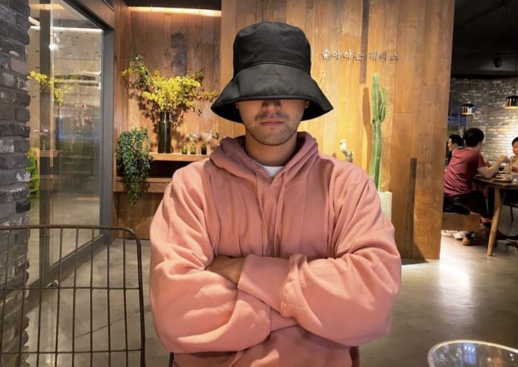 ͏͏     
     
͏͏͏͏͏     
AKIMOTO, Claudio Junpei
Revamped RP acc but not new to rp. 
Like and rt to be mutuals.
͏     
͏͏͏͏͏     ͏͏     
     
͏͏͏͏͏