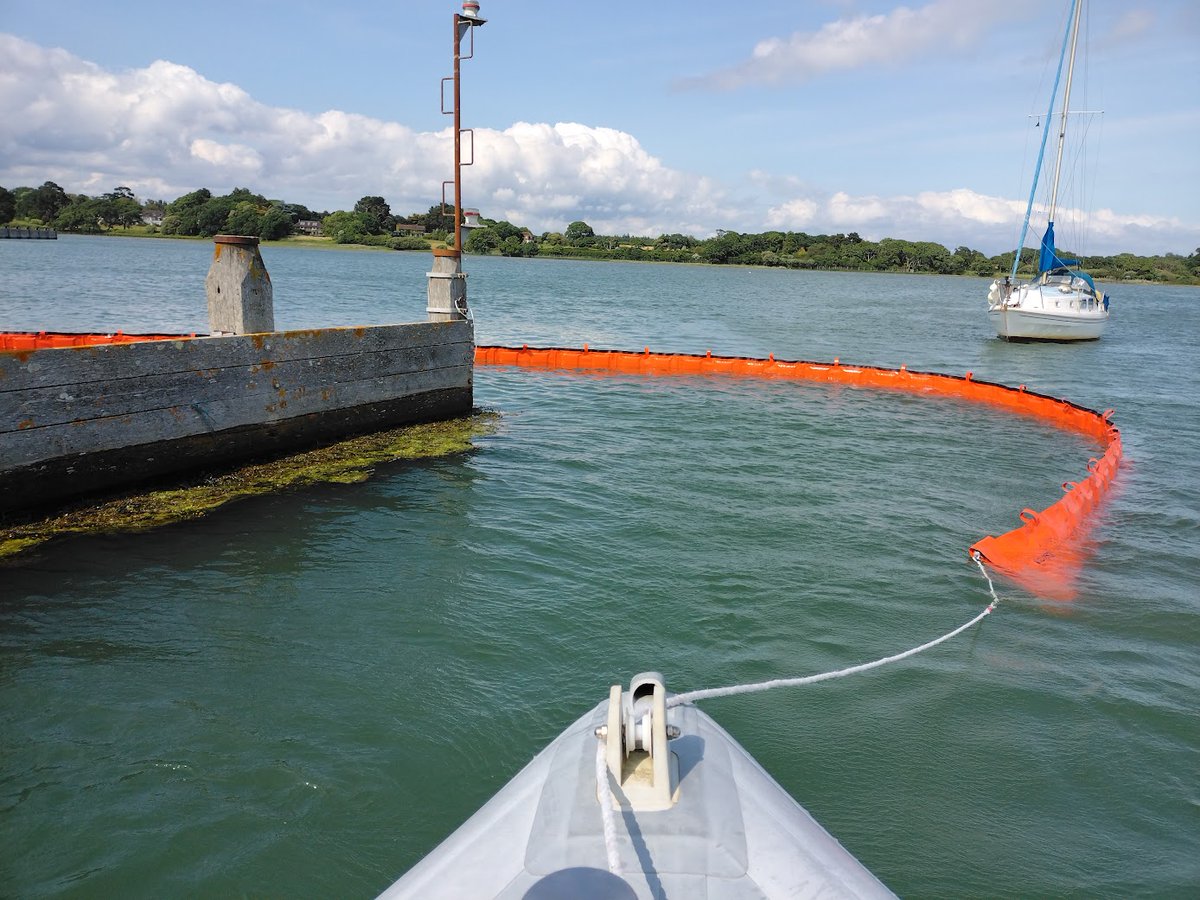 LymingtonHC's tweet photo. Earlier this week the Harbour team carried out their first exercise using our new @Vikoma oil spill response boom. A success!
#versadock #vikoma #oilspillresponse #lymingtonharbour https://t.co/ErmTUKoFeH