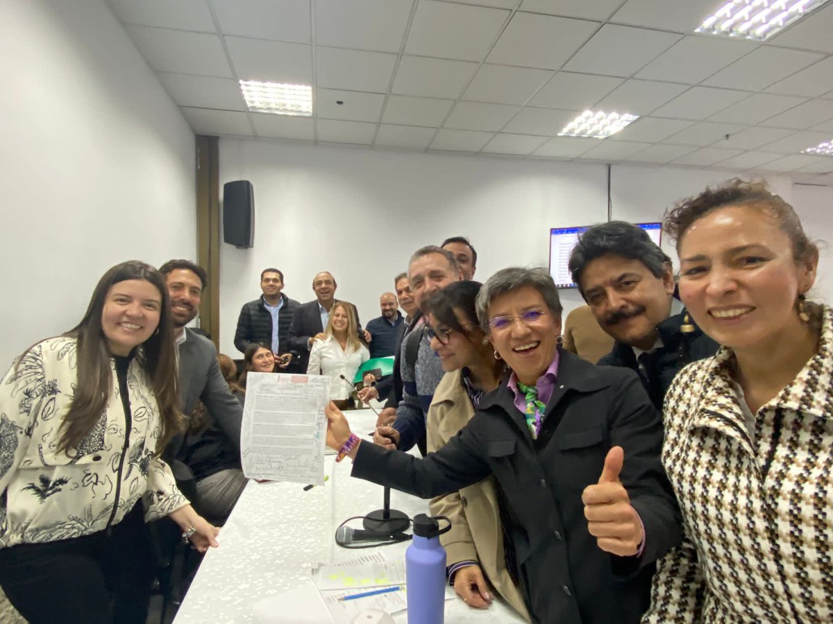 Claudia López Hernández tweet media
