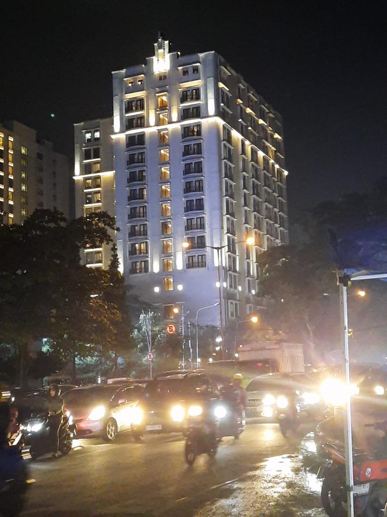 18.47 #LalinSonora

Lalin dari arah Pasteur ke Flyover Mochtar Kusumaatmaja  lalu ke Jl Surapati Bandung padat, arah sebaliknya juga padat.

Via <a href="/ObboStone/">Gun OBBOSTONE</a> <a href="/rakafm_bandung/">IG : Radio Raka FM Bandung</a> <a href="/sonora_bandung/">Radio Sonora Bandung</a>