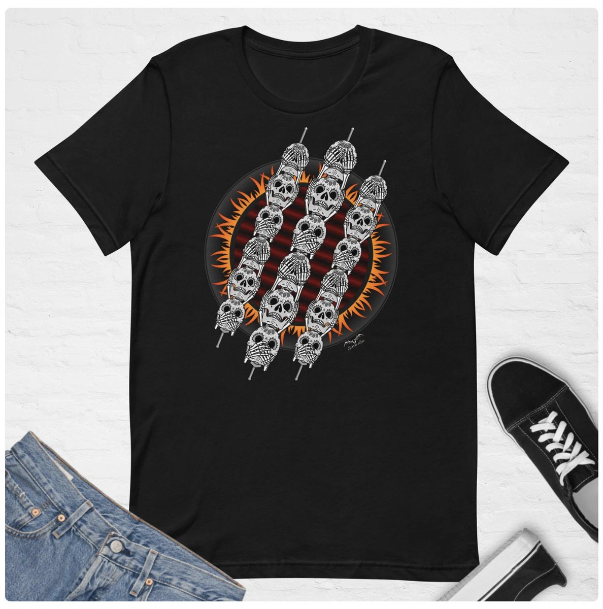 StormseyeDesign's tweet image. Skull Skewers BBQ Shirt - awesome gift for the King or Queen of the grill.  I'm not weird - you're weird... :D etsy.com/uk/shop/Storms…
#lovetocreate #supporthandmadegoods 
 #tshirtdesign #EtsySeller #originalart