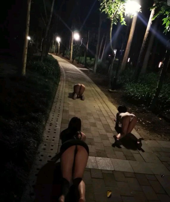 露出之夜 (@luchu0579) on Twitter photo 