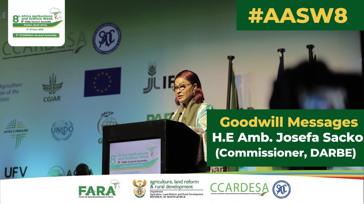 #ICYMI: AUC DARBE Commissioner H.E Amb. <a href="/JosefaSacko/">Amb. Josefa Sacko</a>'s Goodwill Message at the |Opening Plenary Meeting of the 8th African Agribusiness and Science Week Conference #AASW8 in Durban, South Africa. June 5

#AASW2023
youtu.be/xuSS6d-gmyM