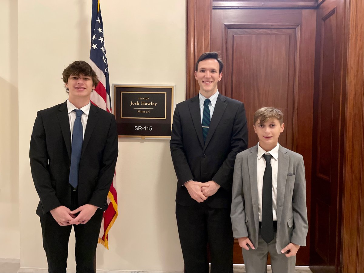 Thank you to Tyler Fagan in the office of @HawleyMO for meeting with Jordan and Jacob yesterday as part of the @CF_Foundation  Teen Advocacy Day, discussing  the needs of people with CF and the #PasteurAct to combat antimicrobial resistance. #CFadvocacy 
@CFF_STL