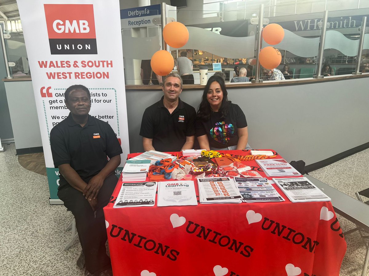 NathanGmbunion's tweet photo. Enjoying taking to non union members of staff in UHWC hospital. Shocking to here the breaches of terms and conditions happening. GMB will be taking these on. https://t.co/Ji0RA3GfBm