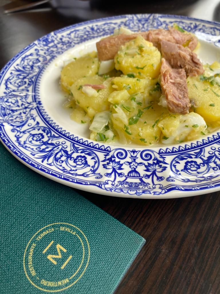 No tienes excusas, para  venir a Tapear o Almorzar con Nosotros.
Y ya después en nuestro  local climatizado un Tardeo por derecho. ¿Que no?😉

📍Cano  y Cueto 2
📲 Reservas 671 16 22 03

#food #gastronomia #instafood #foodie #foodporn #restaurante #delivery