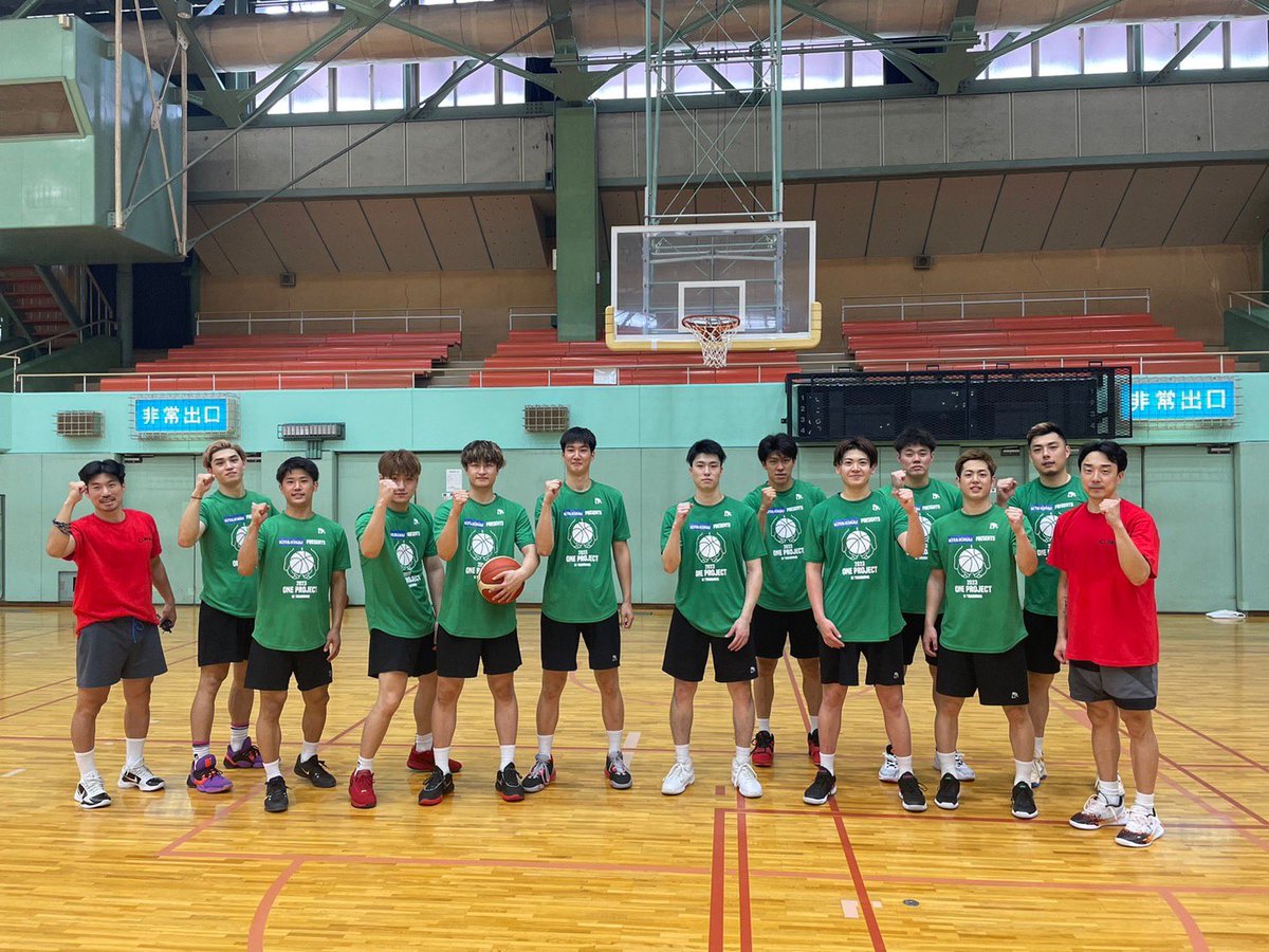 taichi0244's tweet image. #ta1diary【vol.1087】

ワークアウト-完-
韓国のスキルコーチの元新たな刺激、エッセンスをいただきいい雰囲気の中レベルアップできました⤴️
残すはエキシビジョンマッチ楽しんでもらえるように👍

#ONEPROJECT
#喜多機械産業産業株式会社
#とくしまイル

#中村太地　#ta1 
#Bリーグ　#シーホース三河