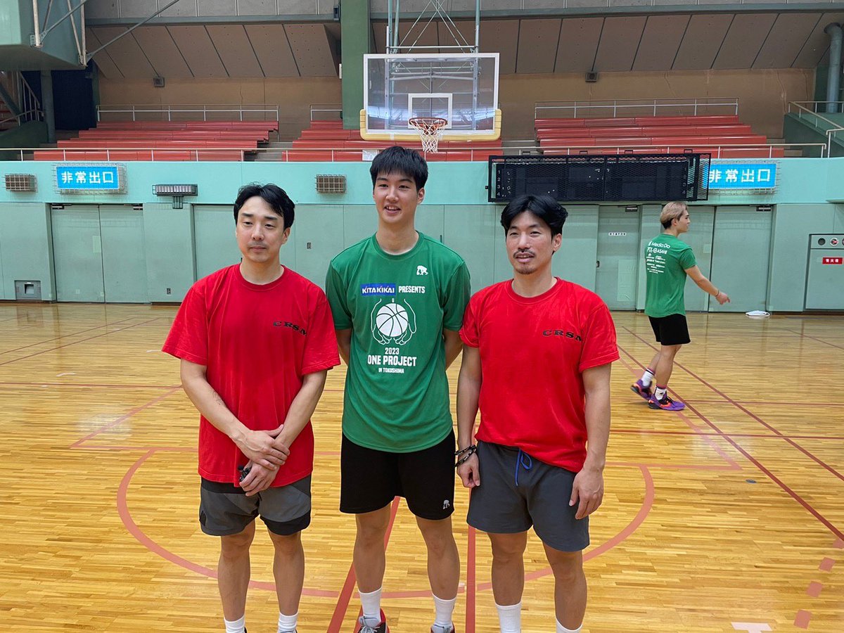 taichi0244's tweet image. #ta1diary【vol.1087】

ワークアウト-完-
韓国のスキルコーチの元新たな刺激、エッセンスをいただきいい雰囲気の中レベルアップできました⤴️
残すはエキシビジョンマッチ楽しんでもらえるように👍

#ONEPROJECT
#喜多機械産業産業株式会社
#とくしまイル

#中村太地　#ta1 
#Bリーグ　#シーホース三河