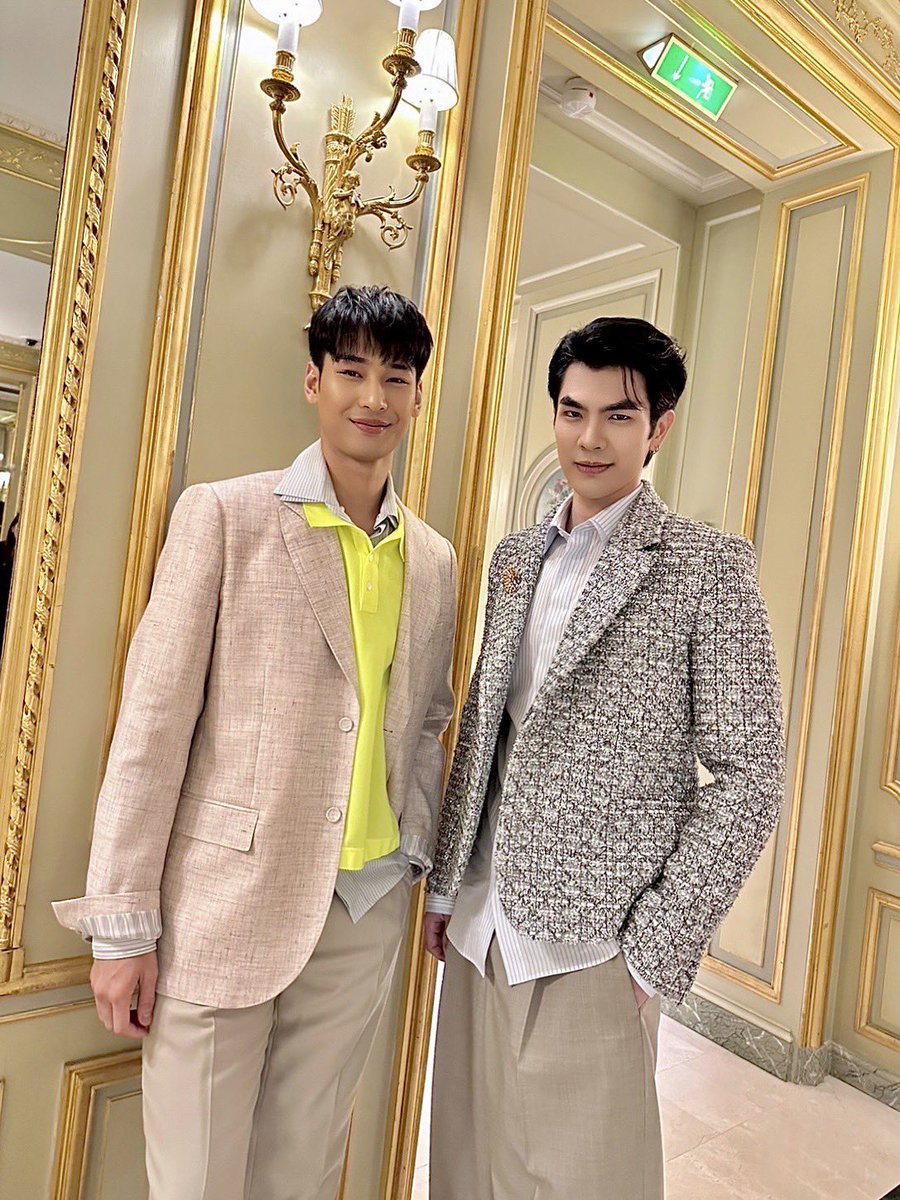 sunshinexxjk's tweet photo. เนื่องจากเราพึ่งได้ทวิตกลับคืนและโดนปิดกั้นมองเห็น เราอาจจะเทรนไม่ได้มาก ขอแจกตัง100/1 คน !✨ (ประกาศตอน 12.00 พรุ่งนี้)
กติกา รี+เมนชั่นติดแท็กให้ครบ 🫶🏻💚💛

MILEAPO THAI AMBASSADORS DIOR

#DiorMenSummer24xMileApo 
@Nnattawin1 @milephakphum https://t.co/0JfuiF0IoM