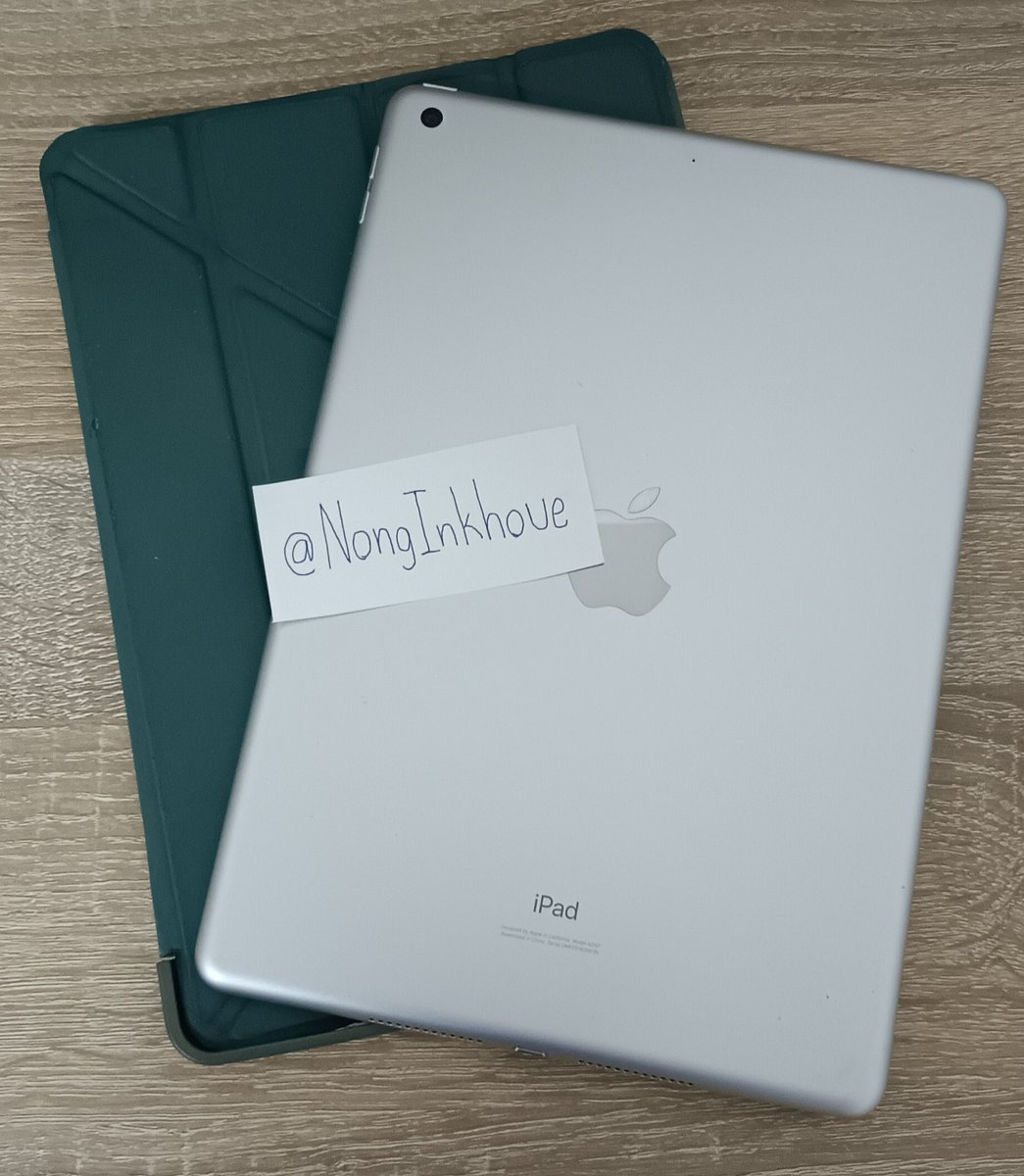 NongInkhouse's tweet photo. พร้อมส่ง🔥✨
 iPad Gen7 สีเงิน 32gb Wi-Fi  มือสอง สภาพดีไม่มีรอย 
ราคา 4,900  บาท 
พร้อมโอนลดได้ค่ะ/นัดรับMRTและBTSได้ค่ะ/รับผ่อนค่ะ

*มีของแถมเป็นสายชาร์จและหูฟัง*
 
 #ไอแพดมือสอง #ไอแพดมือ2 #ไอแพดราคาถูก #iPadgen7 #ไอแพดเจน7 #ส่งต่อไอแพดมือสอง #iPadมือสอง https://t.co/kqWNGUiYZI