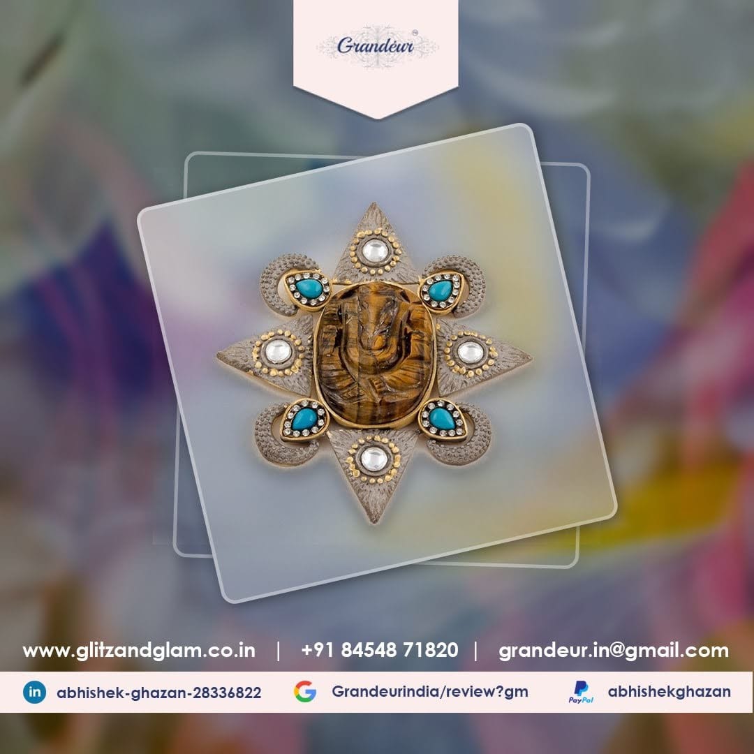 #fusionjewellery #grandeur #grandeurjewellery #turqoise #vintagejewellery #trousseau #jewelrymaker #craftmanship #ganeshpendant #statementpendant #jewelrygram #indianhandicrafts #ganeshajewelry #indianjewelry #indianjewellery #statementstyle #effortlesslychic #polki