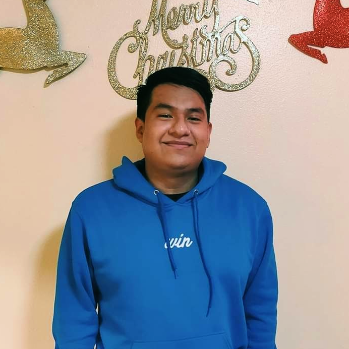 donatelifenw's tweet photo. Feliciano's unexpected loss left his family sad &amp; hurting. But they found peace &amp; hope in knowing that their generous, resilient loved one had been able to give the gift of sight through cornea donation. See more of his story: https://t.co/tNkb5EhD4B #DonateLife #DoneVida https://t.co/wWal8pDC61
