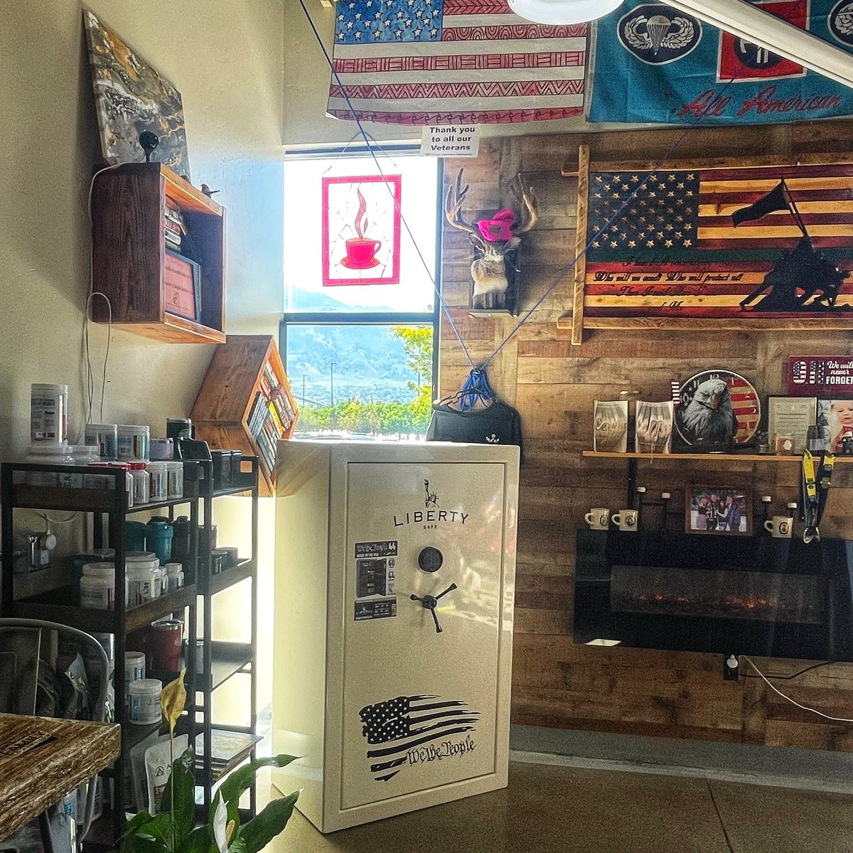 libertysafeinc's tweet image. “Where liberty dwells, there is my country” -Benjamin Franklin🗽🇺🇸

#libertysafe #alwaysprotected #madeinusa