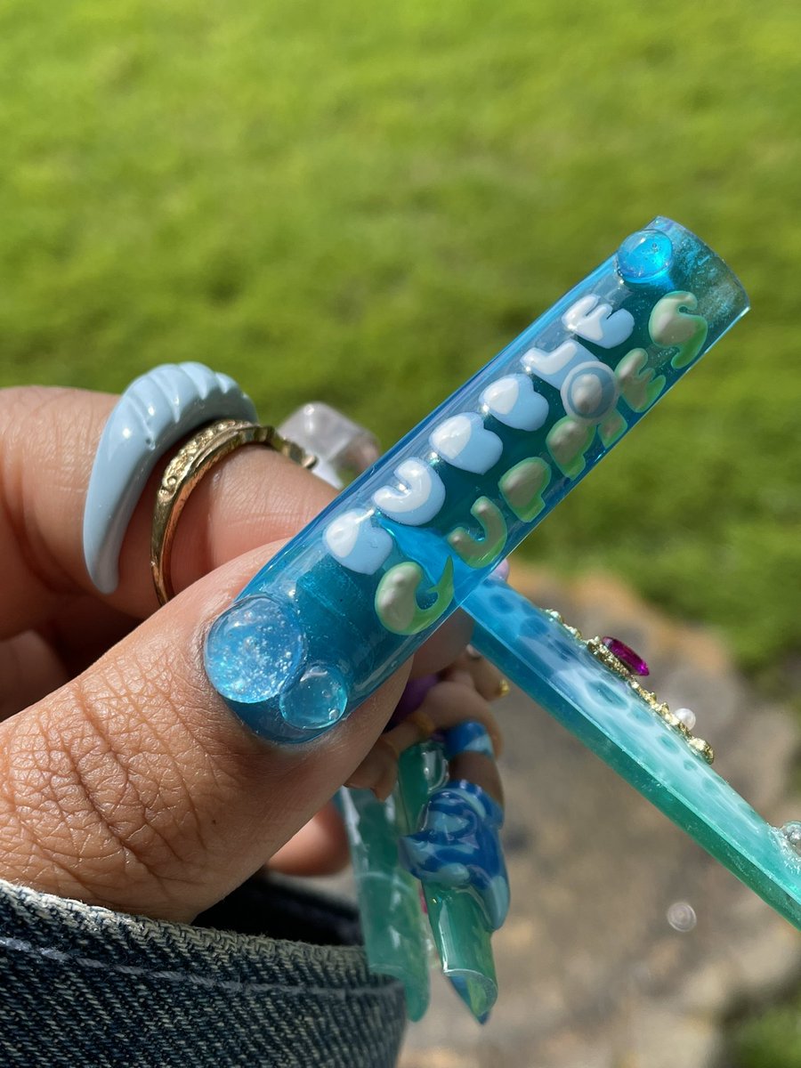 prettynailtech's tweet image. 3D Bubble Guppy! 🫧🧜🏽‍♀️⭐️🐠✨

I’ll be on live later making Deema 💛
Follow me on TikTok @/prettyyynailtech