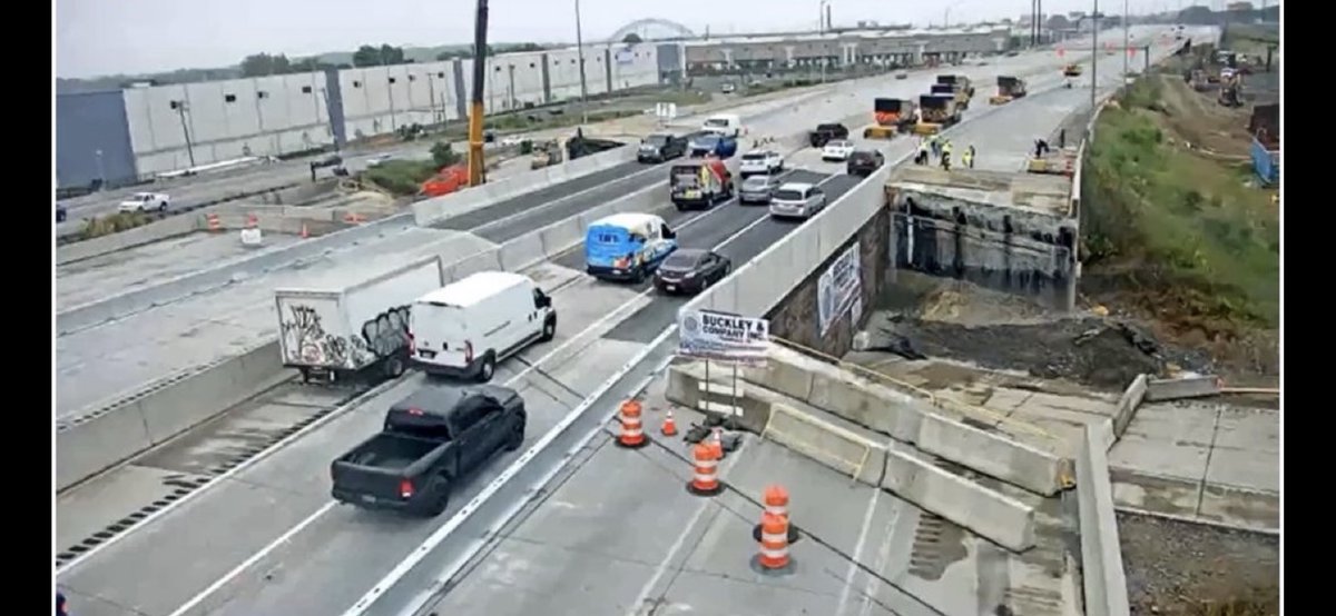 @PAKAG2020 @GovernorShapiro A temporary fix..union needs 3 years now to fingerbang away and get the real job done.
Hopefully the real fix includes an underpass and wider lanes lol