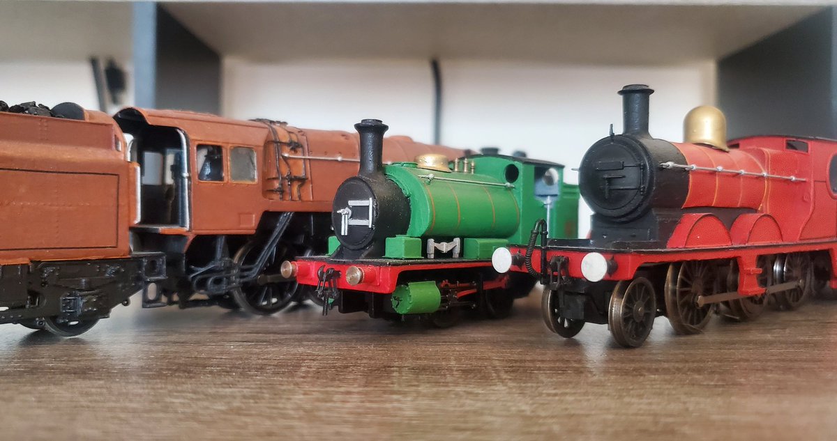 TheSludgeTender's tweet image. &quot;Clickety-clack!&quot;
&quot;Don&apos;t look back!&quot;
&quot;Dirty Percy&apos;s on our track!&quot; 

&quot;Be quiet!&quot; 

Here&apos;s the little green goblin, my RWS Percy! 

#SludgeCon