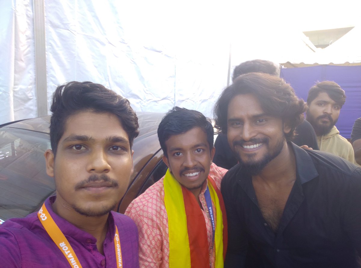 Rakshit_cm's tweet photo. ಧನ್ಯವಾದ @Nwinshankar ಅಣ್ಣ ಮತ್ತು #kshetrapati ಚಿತ್ರ ತಂಡ. ನೀವು ನಮ��ಮ ಕಾಲೇಜಿನ ೫೦ನೇ ಕನ್ನಡ ಹಬ್ಬಕೆ ಬಂದಿದು ತುಂಬ ಖುಷಿ ತಂದಿದೆ ಅಣ್ಣ . ಪಕ್ಕಾ ನಮ್ಮ ಗೆಳಿಯರ ಜೊತೆ ಮೊದಲ ದಿನ ಮೊದಲ ಶೋ ಅಣ್ಣ. 

Waiting for kshetrapati ❤️‍🔥. 
Teaser Link :- https://t.co/oZpjUaIYLP https://t.co/safBUVpvOK