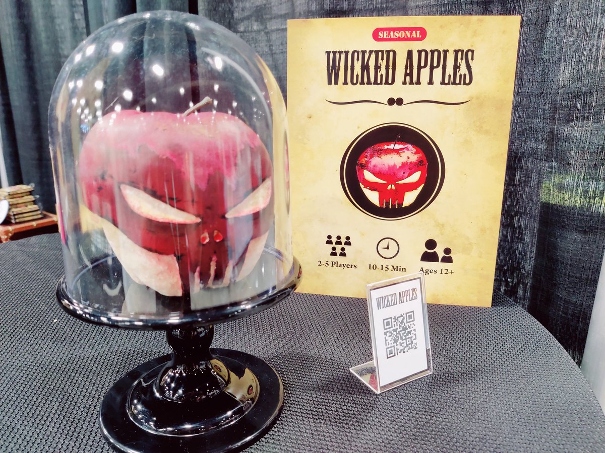 almostagame's tweet image. Our 1st show in Canada! Come play with us @gameconcanada. Selfies with the Wicked Apple encouraged! #GCC