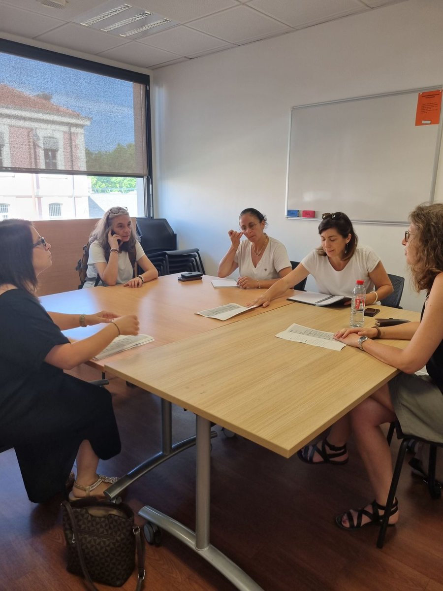 Formés et après? Avec @poleemploi_VAR 6 personnes fraichement formées dans les #métiers de la petite enfance ont rencontrés 2⃣ recruteurs pour des postes en crèche 👍.
▶️Résultats  3⃣ embauches 👏
<a href="/asgonelle/">Gonelle Anne-Sophie</a>