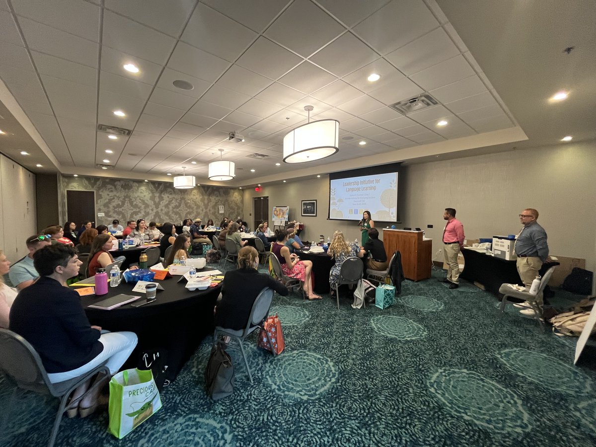 actfl's tweet image. The LILL cohort 5 officially started this week! Our leadership initiative for language learning is preparing over 40 emerging leader advocates from across the country, led by our incredible facilitators, Mark Linsky, Vicky Wang, and Leo Valladares!