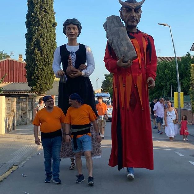 Cabres i Vaques tweet media