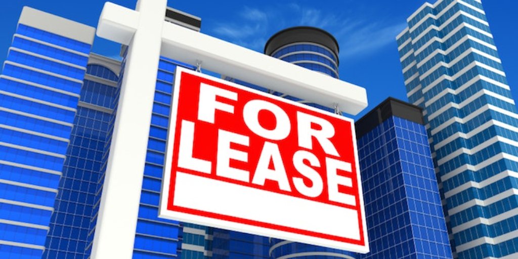 CoyDavidsonCRE's tweet image. A disproportionate amount of empty office space is concentrated in a relatively small percentage of buildings. 

Interesting Stat: 60% of vacancy is concentrated in 10% of office buildings, and over 90% of vacancy is concentrated in 30% of office buildings, per JLL.

🏢…