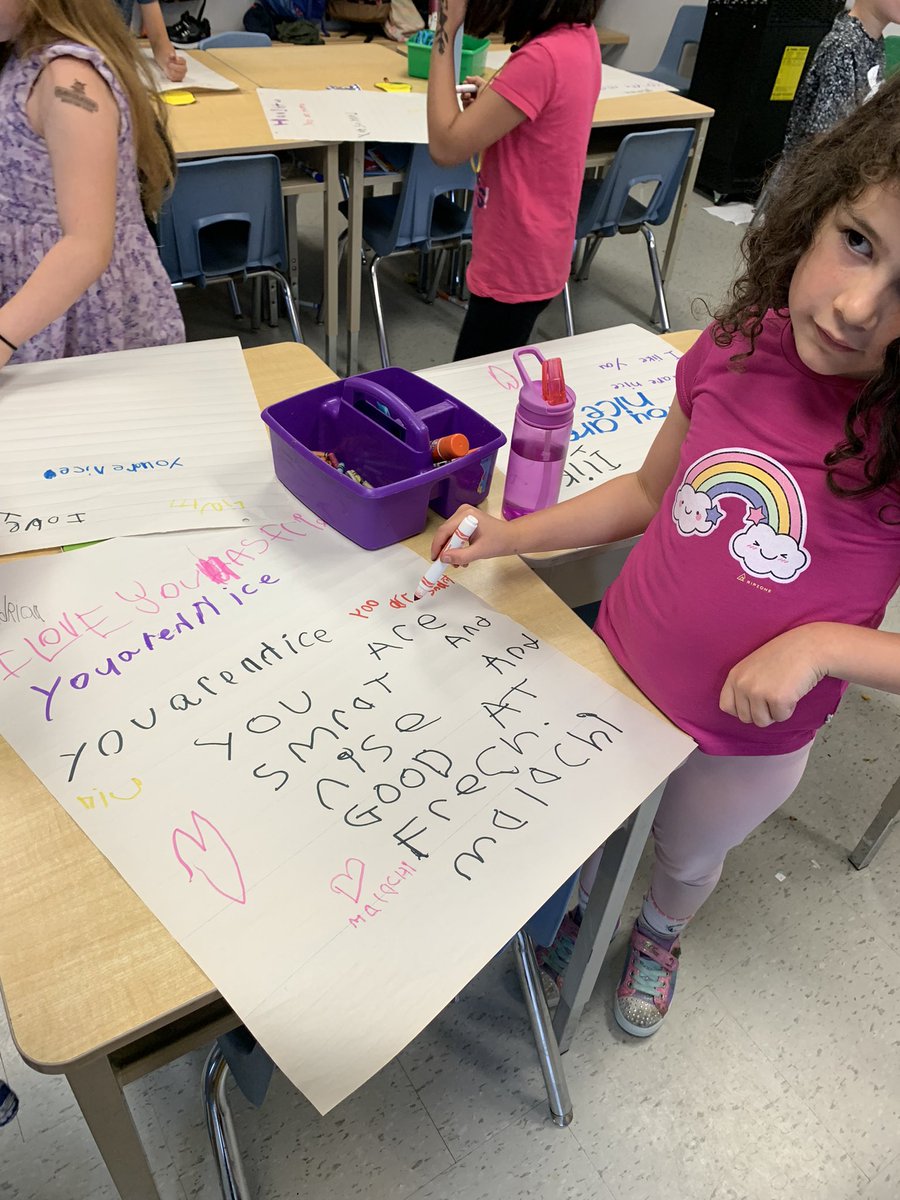 En première année c’est la journée des super héros! We completed 3 missions and wrote compliment capes for our friends! P.S. parents - they will come home on Monday as it’s too rainy today!
