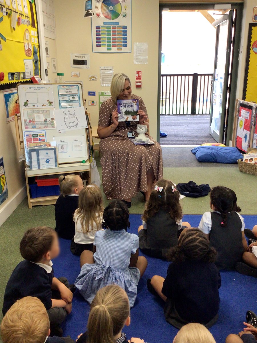 NewHorizonsTSAT's tweet photo. This week, local author and illustrator Georgina Golding read her wonderful book "Wonder in the Wild Wood" to our nursery children. 📖

The children loved the experience. Read more https://t.co/pxxNr3mTvU.
Thank you for coming, @artlifesoul21. 📚

#ProudtobeTSAT #WeAreNewHorizons https://t.co/E9EhgKCQob