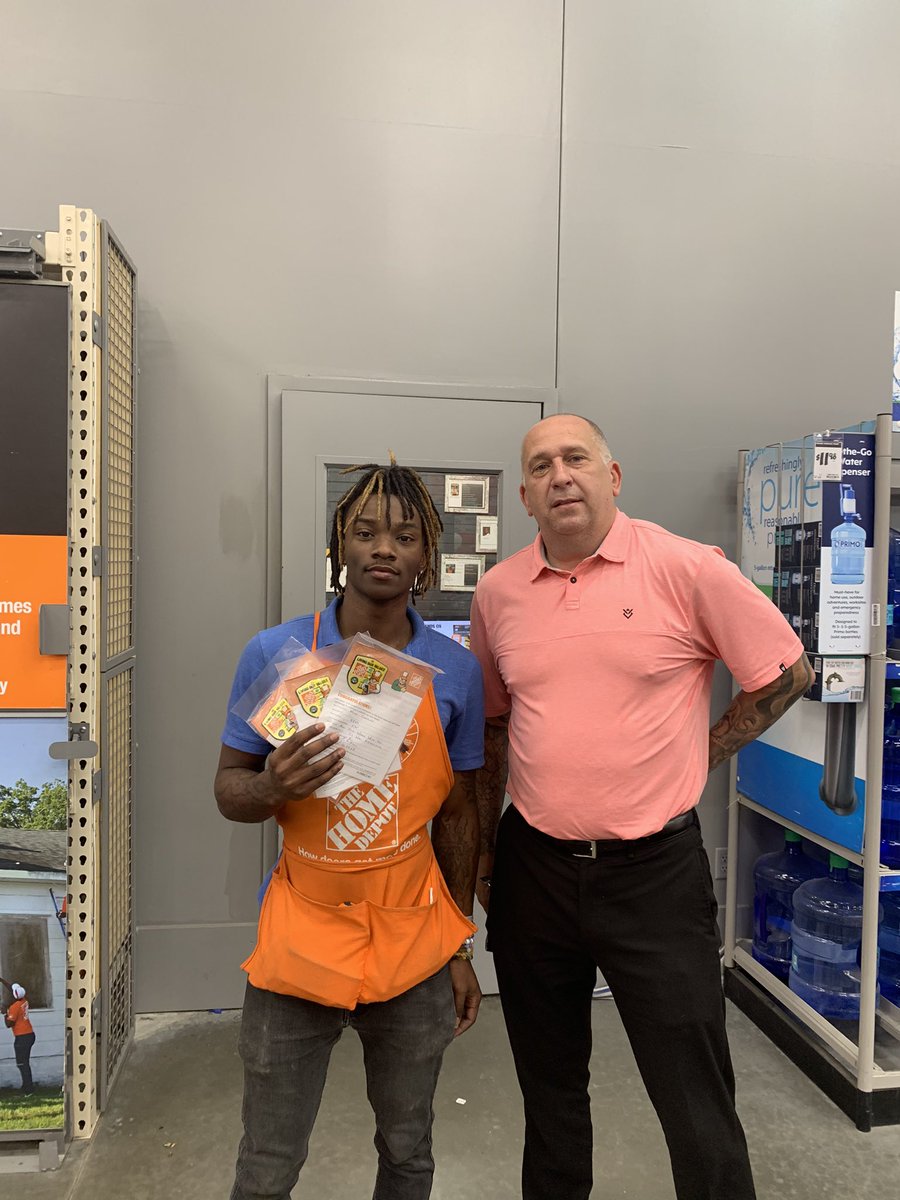 Patricia Seale tweet media