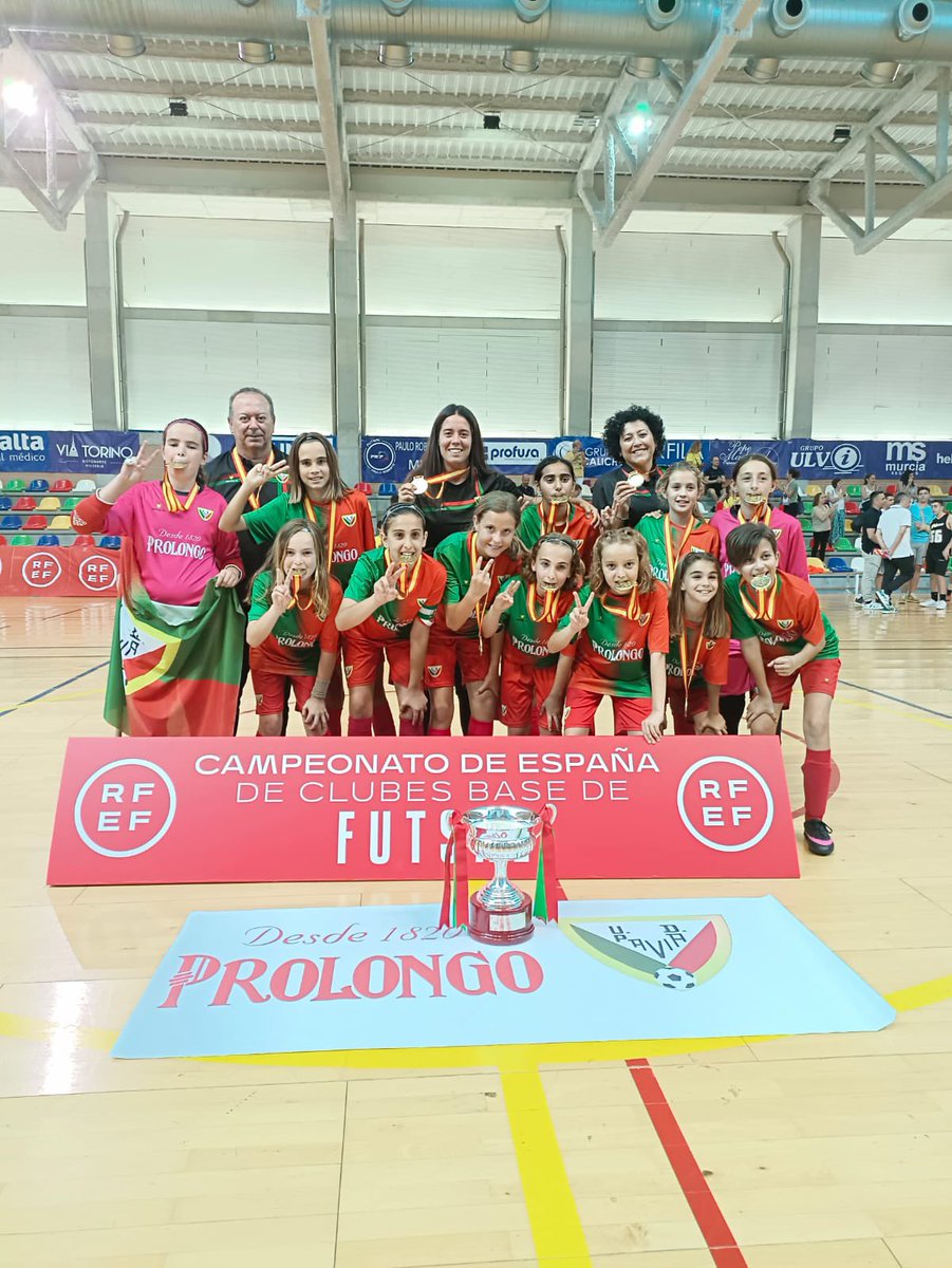 🏆🇪🇸 Las chicas del <a href="/UDPAVIAFEMINAS/">UD PAVÍA FÉMINAS</a> alevín se proclaman Campeonas de España FSF.
El conjunto almeriense ha culminado una temporada brillante desde Murcia ya que por segundo año consecutivo han conseguido el título. <a href="/PMDAlmeria/">PMD Almería</a> #MásCapitalMásAlmería🏴󠁧󠁢󠁥󠁮󠁧󠁿