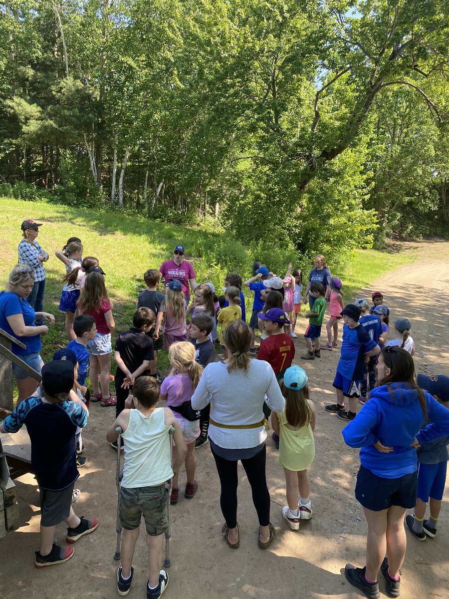 Ms. Maxwell tweet media