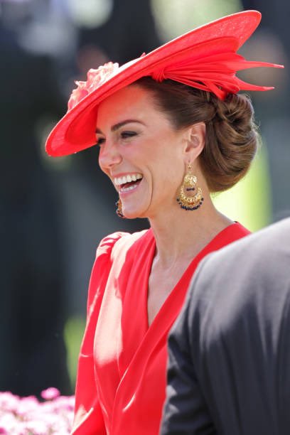 Such a joyous occasion and beautiful people! 

#PrinceandPrincessOfWales 
#RoyalAscot