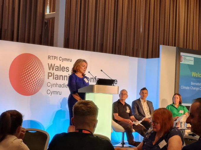 What an event at yesterday's #walesplan23 If you missed it, you missed out! Here's our own @bchillman_bh,  Chairing the final plenary session on the @RTPIPlanners  role in meeting the challenges of climate change #planninglaw #Sustainability