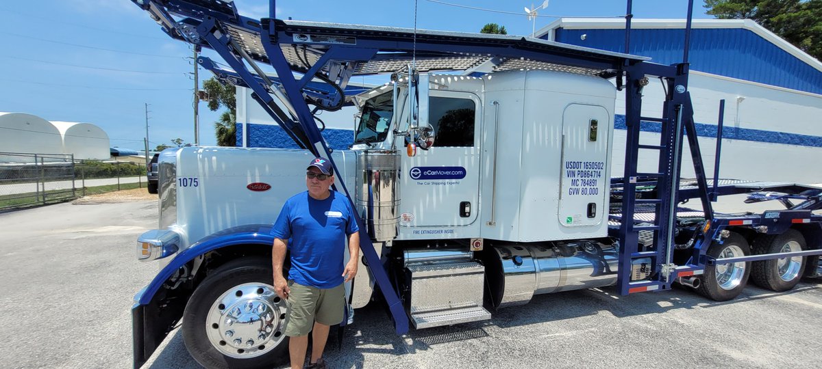 ecarmover's tweet image. Welcome Joe to Team eCarMover.com 🙋‍♂️

Congratulation 🥂👋 on this all new 2023 Peterbilt Motors Company

Cottrell Inc. #CarCarrier with 20+ years of experience 💥

We are proud to have you here.

#oem #newcars  #logistics  #supplychainsolutions #crossborder 🍁
