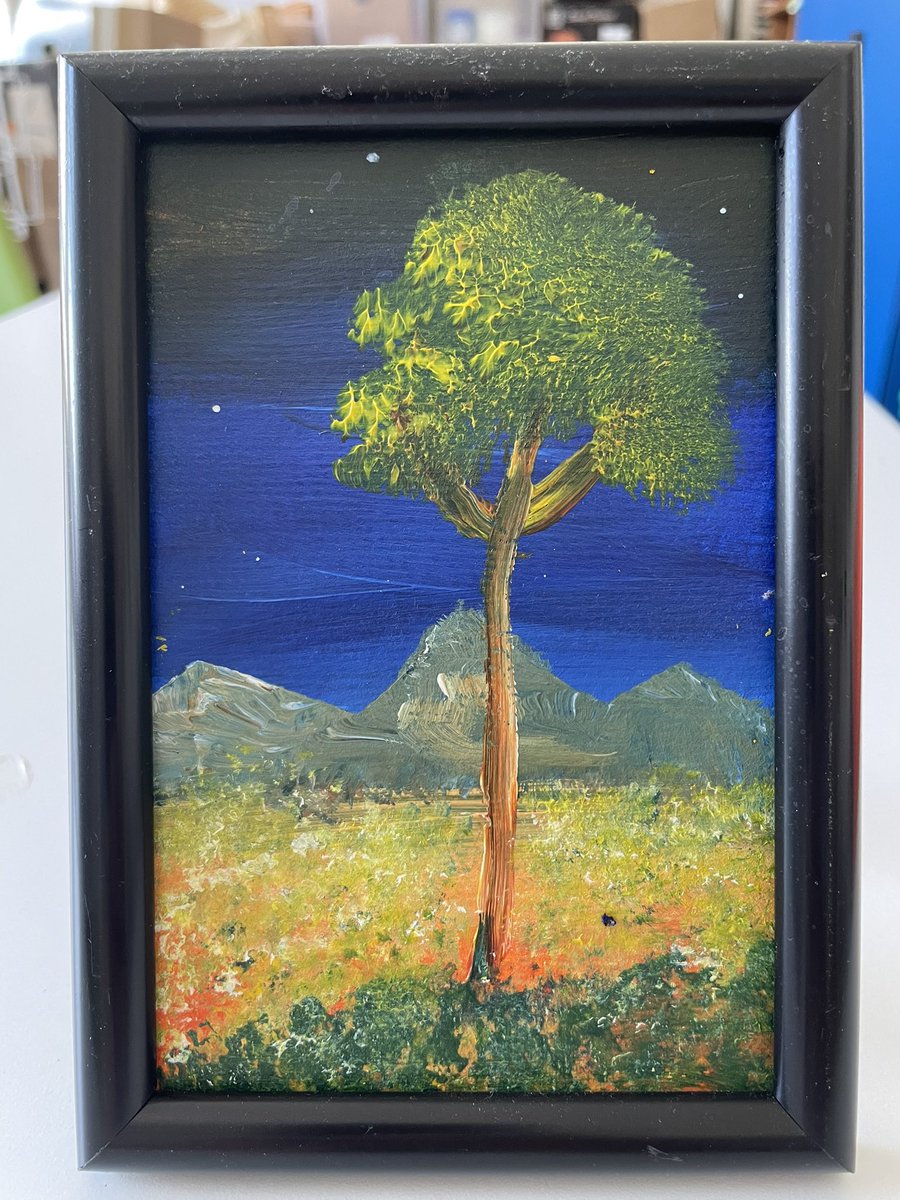 HomeLess Made tweet media